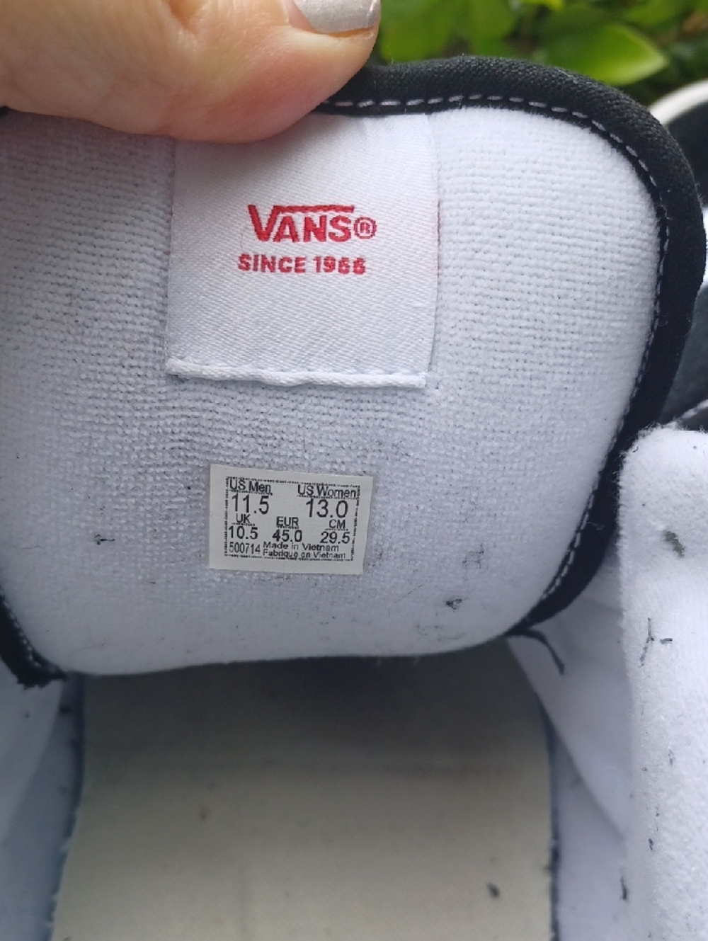 -- Vans Black and White Old Skool Low-Top Sneakers - Picture 10 of 11